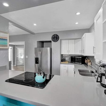 Habitacion Dania Dania Beach Exterior photo